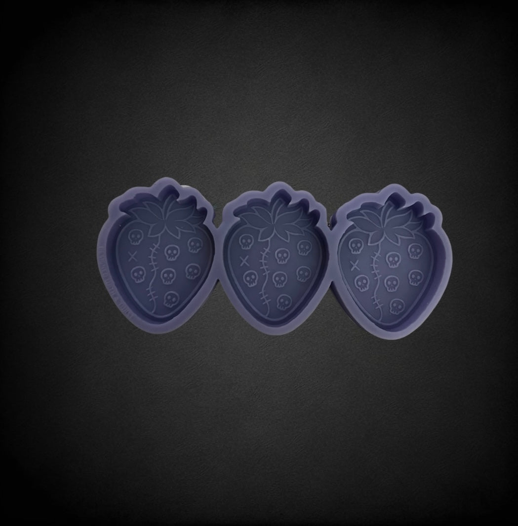 Skull strawberry trio
