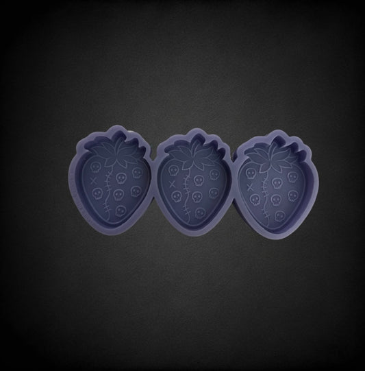 Skull strawberry trio